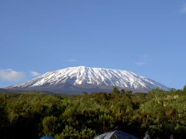 trekking kilimanjaro panorama