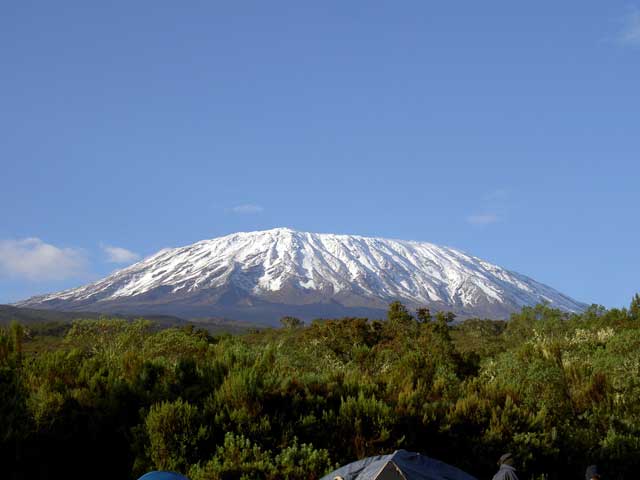 trekking kilimanjaro panorama